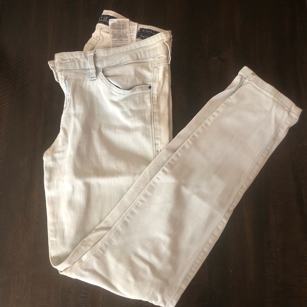 Guess White-wash Ankle Length Skinny Jeans